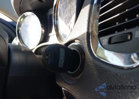 2011 Dodge Durango Crew z USA, uszkodzony, nr VIN 1D4RD4GG2BC730468